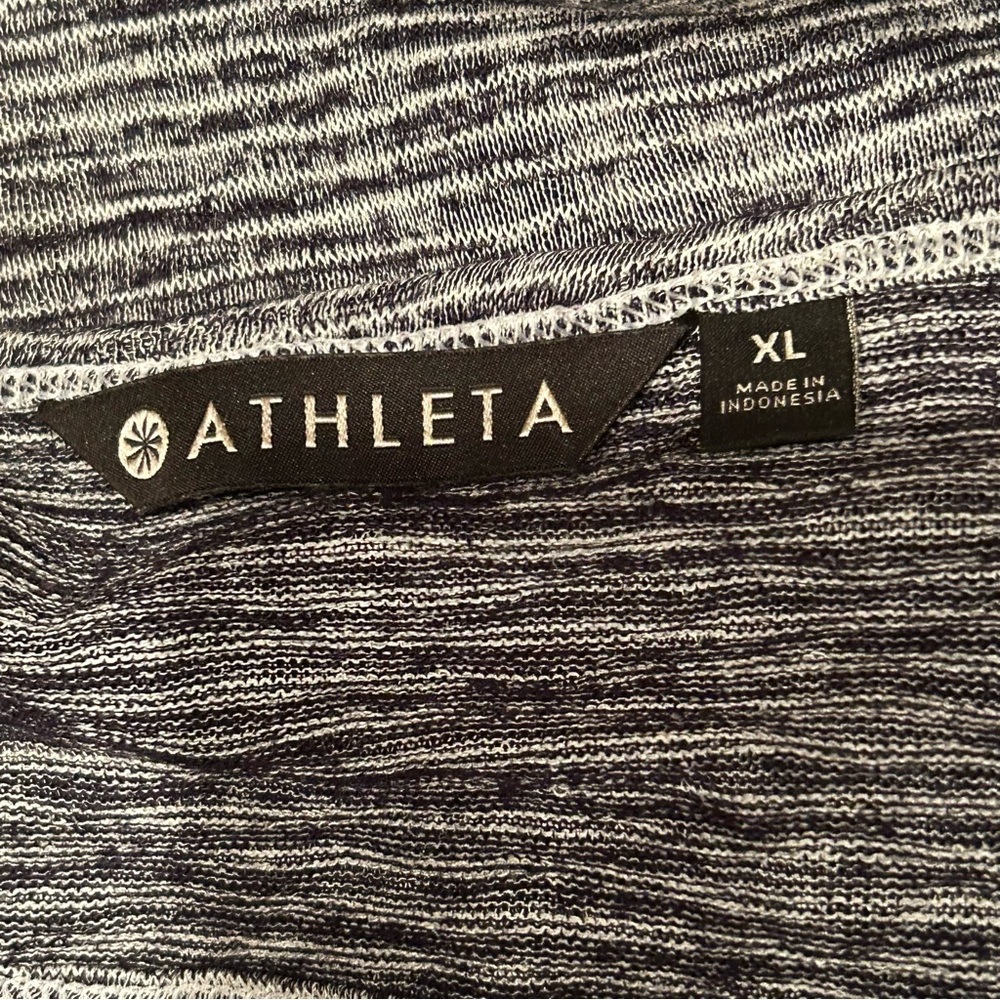 Athleta Gray Space-Dye Long Sleeve Open Back Workout Top Size XL - Picture 7 of 10